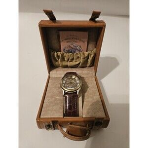 2000 Disney WDW Ex Animal Kingdom Embossed Logo LE #286 2000 Watch Suitcase New